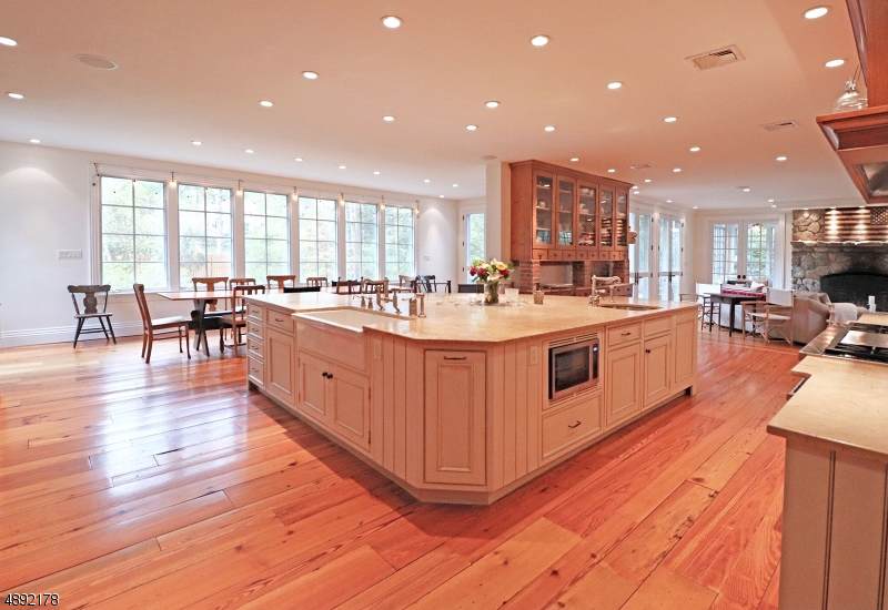17 Williams Rd - Photo 1