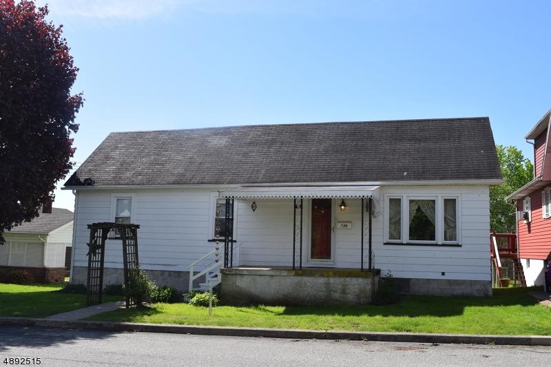 736 South Blvd - Photo 1