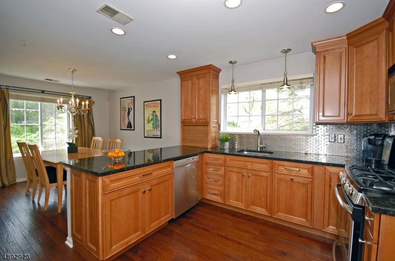 104 Riveredge Dr - Photo 1