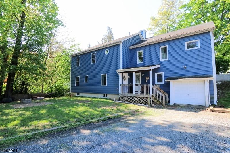 16 N Shore Rd - Photo 1