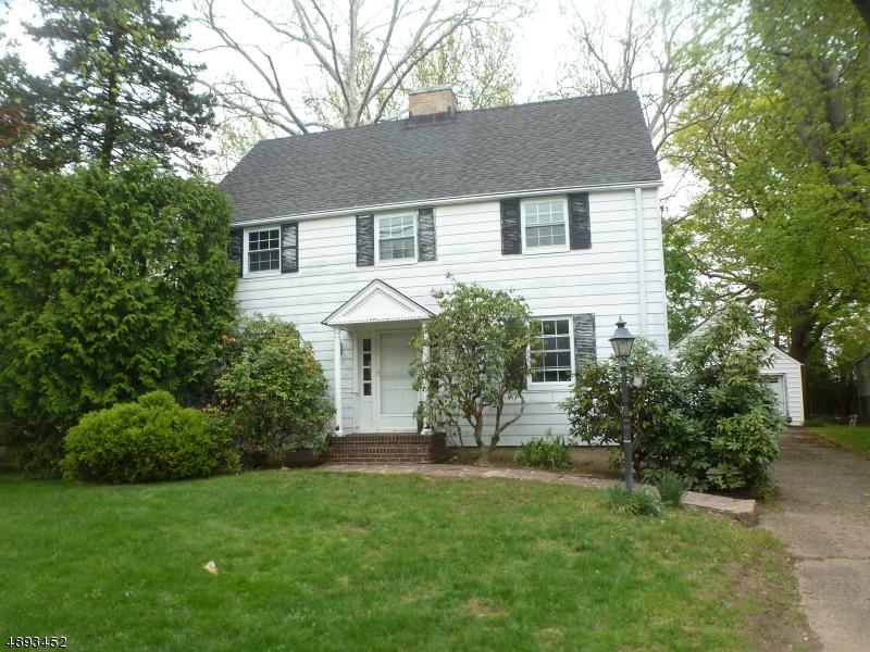 50 Walnut St - Photo 1