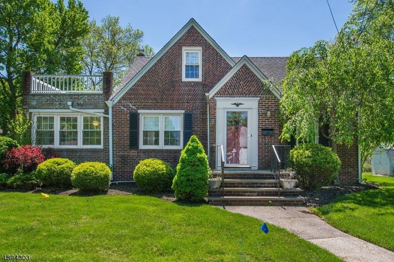 413 Lexington Ave - Photo 1