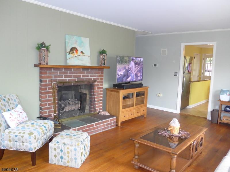510 Essex Ave - Photo 1