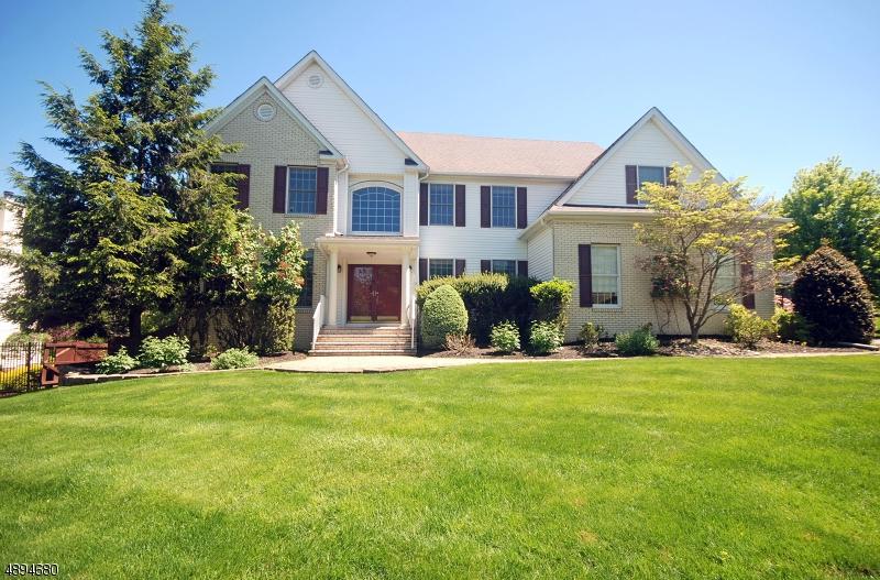 2 Hickory Ln - Photo 1
