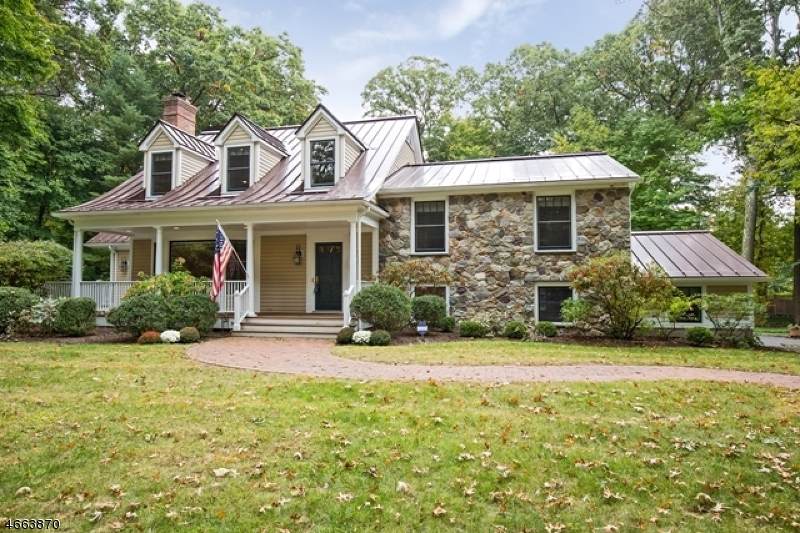 75 Linden Ln - Photo 1