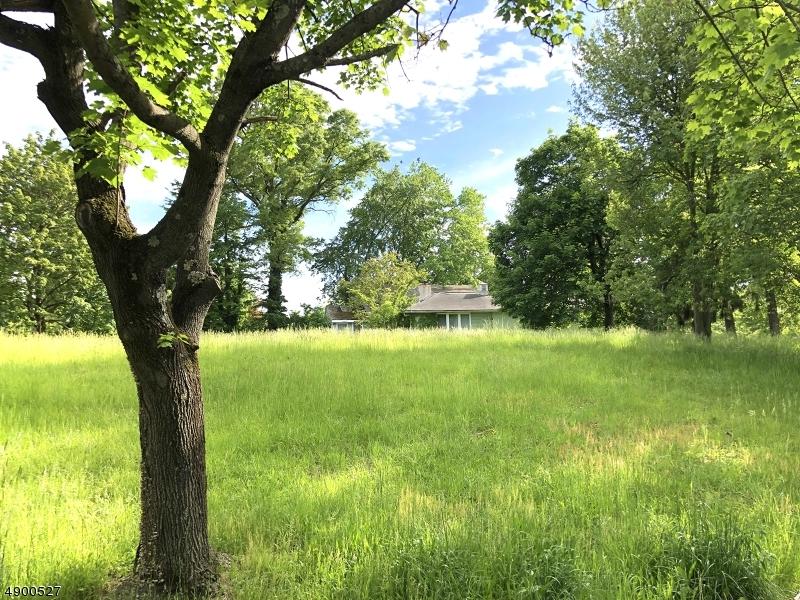 159 Walnut St - Photo 1