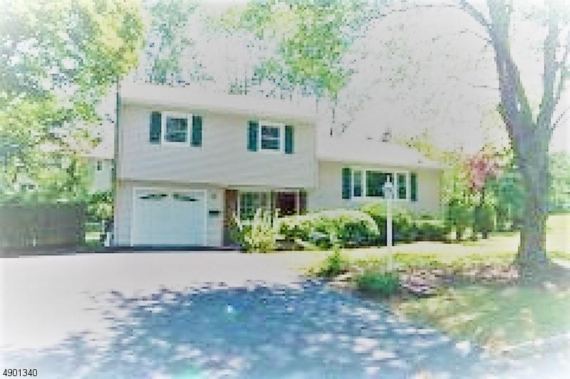 9 Barton Dr - Photo 1