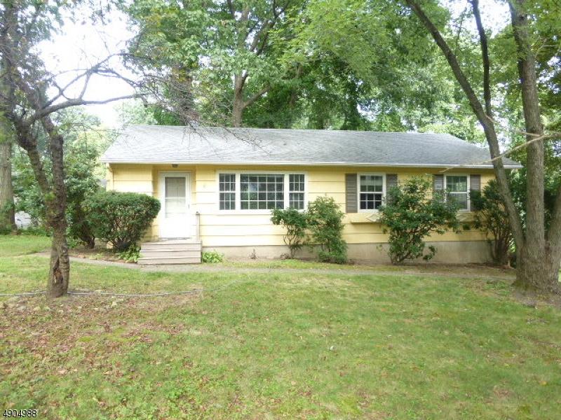 3 Ellen Drive - Photo 1