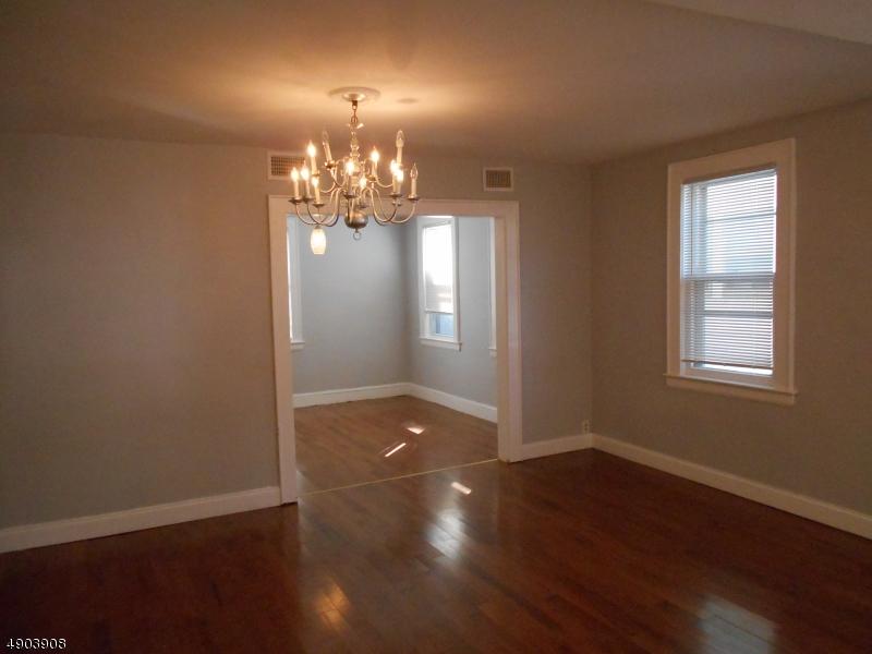 37 Berkley St - Photo 1