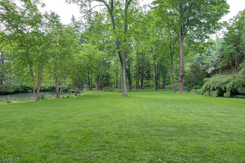 33 E Main St - Photo 1