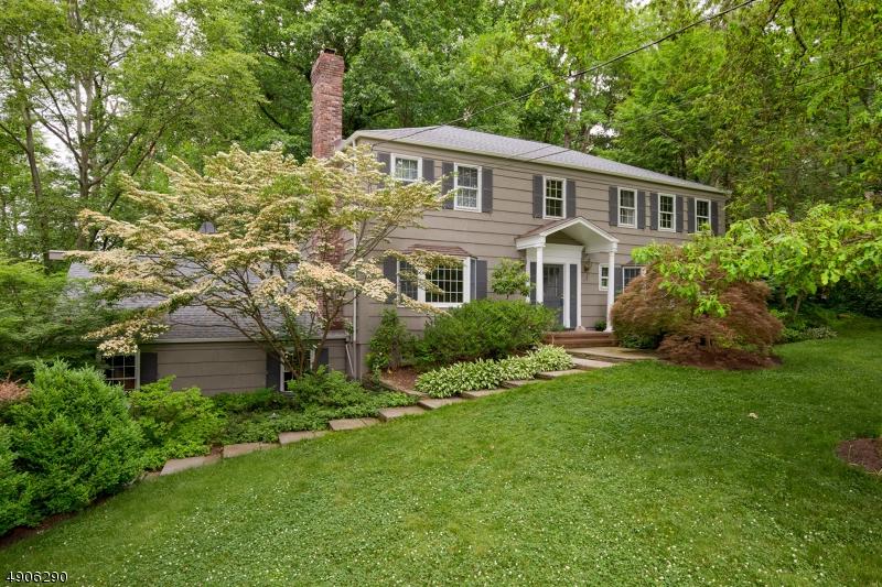26 Tanglewood Ln - Photo 1