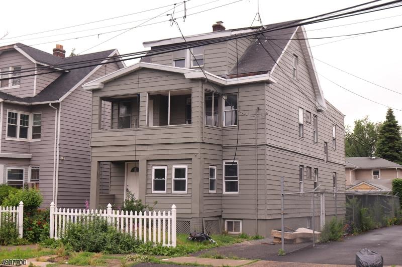 9 Fleetwood Pl - Photo 1
