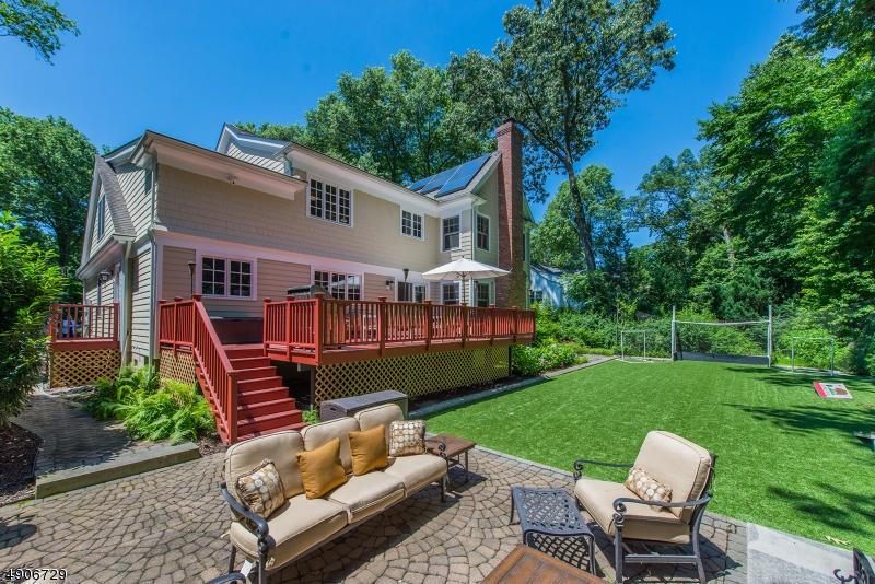 13 Oak Hill Rd - Photo 1