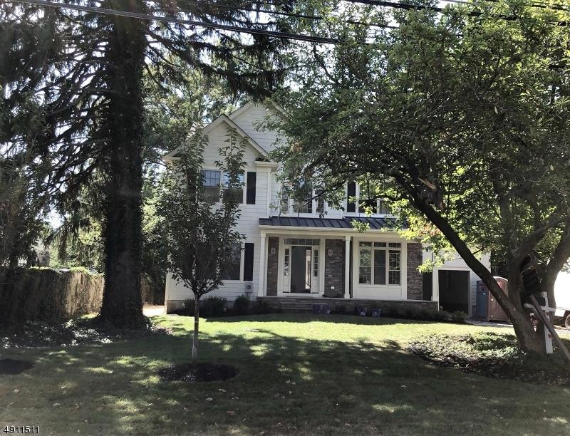288 N Harrison St - Photo 1