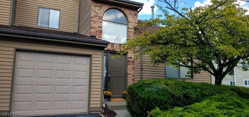 141 Castle Ridge Dr - Photo 1