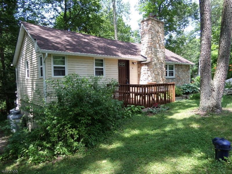 4 Anawa Rd - Photo 1