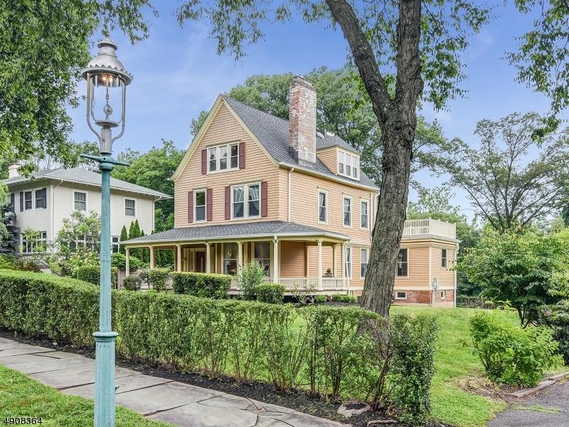 19 Woodland Ave - Photo 1