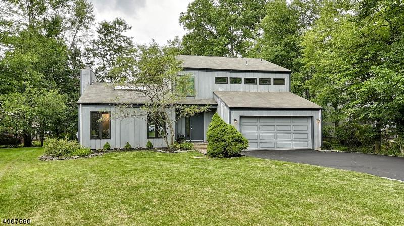 10 Arbor Court - Photo 1