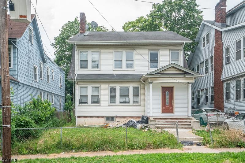 188 Goldsmith Ave - Photo 1