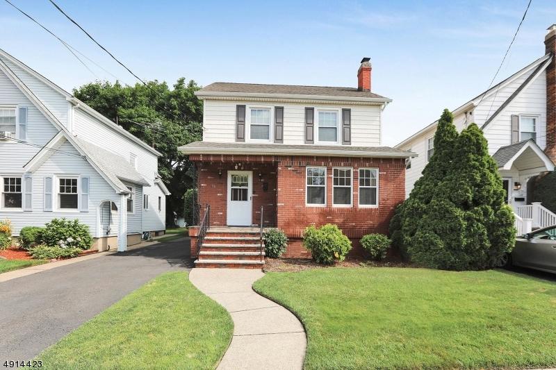 56 Collins Ave - Photo 1