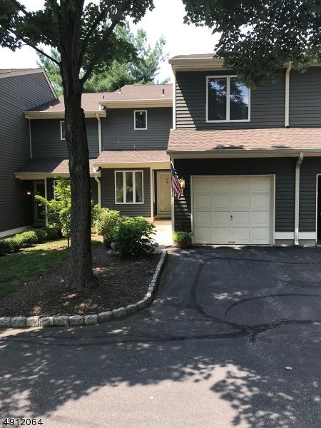 40 Inverrary Pl - Photo 1
