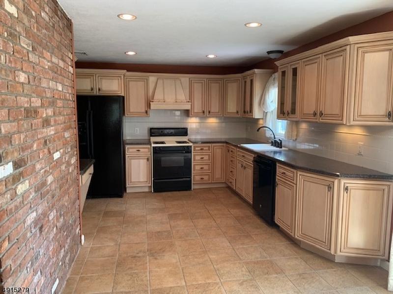 13 Andrea Dr - Photo 1