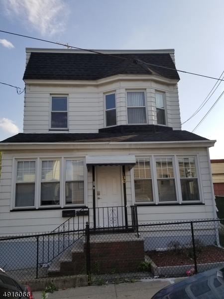 130 Hoyt St - Photo 1
