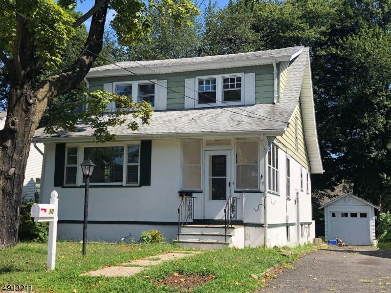 10 Edgewood Rd - Photo 1