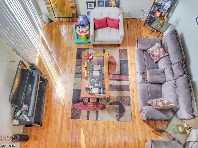 684 Irvington Ave, Unit 7 - Photo 1