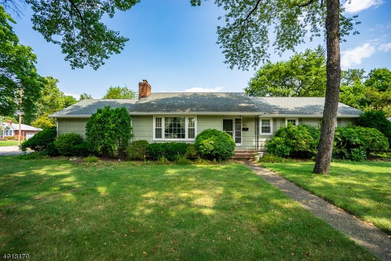 12 Francisco Dr - Photo 1