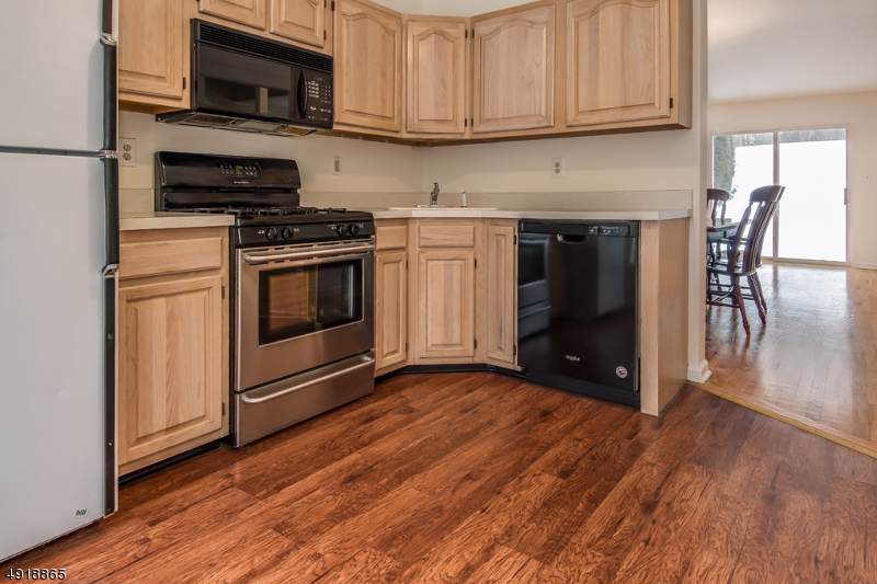 23 Hickory Way - Photo 1
