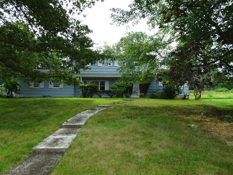 6 Bedminster Rd - Photo 1