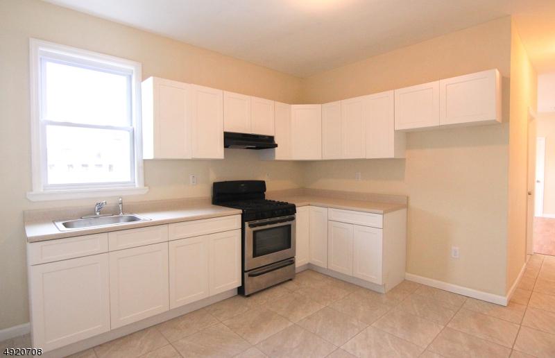 481 Avon - Photo 1
