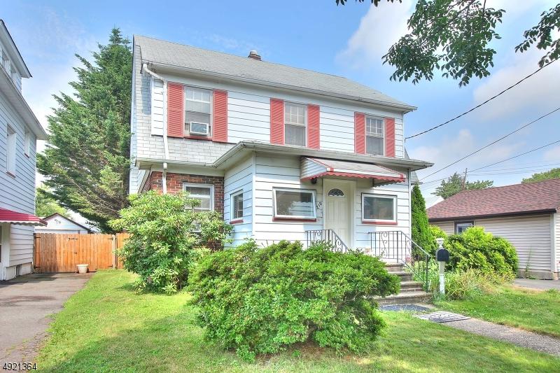 210 Hillside Rd - Photo 1