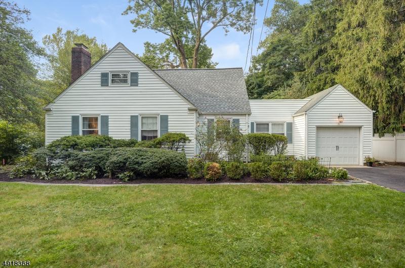 71 Blackburn Pl - Photo 1