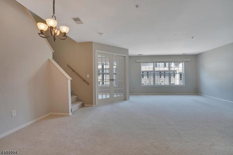 44 Ridgedale Ave - Photo 1