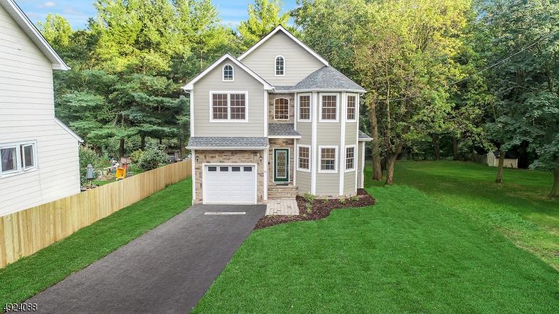 43 Burnet St - Photo 1