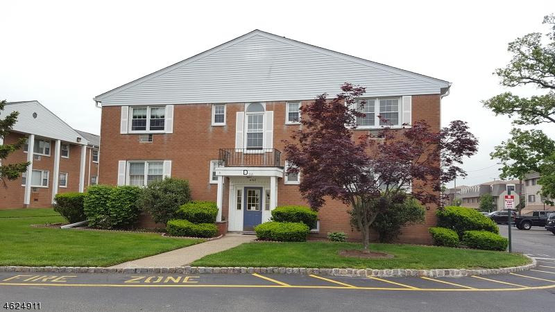 565 Grove St D-8 - Photo 1