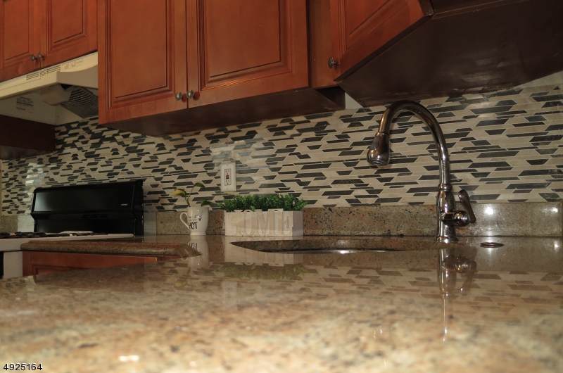408 S 11Th St - Photo 1