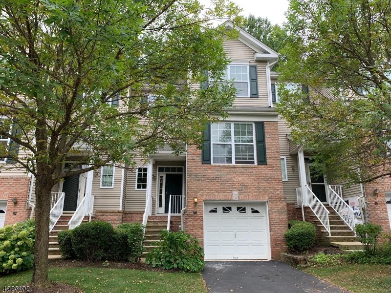 100 Hoover Ave - Photo 1