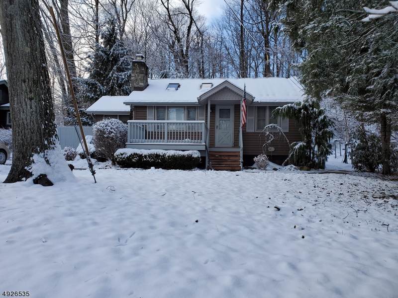 2217 Lakeside Drive West - Photo 1