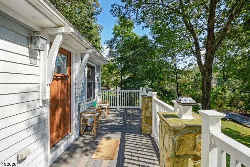 94 Rockaway Dr - Photo 1
