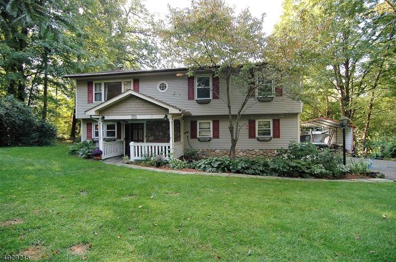 282 Lackawanna Dr - Photo 1