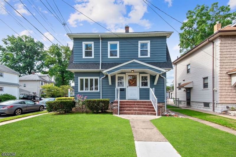 1401 N Wood Ave - Photo 1