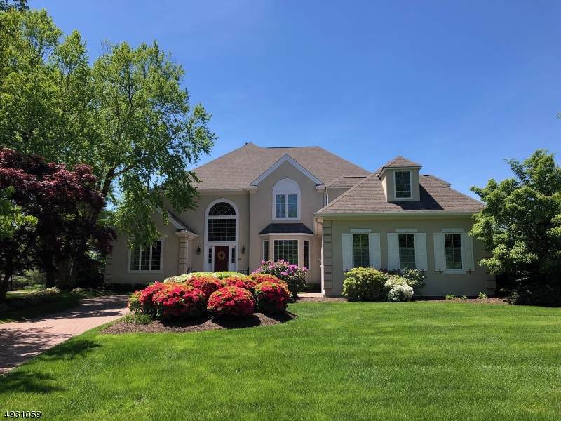 17 Augusta Ct - Photo 1