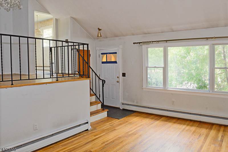 827 Limecrest Rd - Photo 1