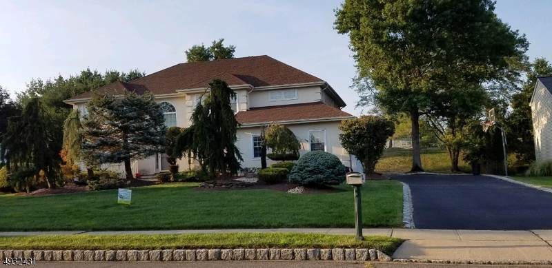 19 Addington Ct - Photo 1