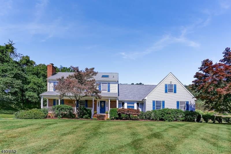 106 W Valley Brook Rd - Photo 1
