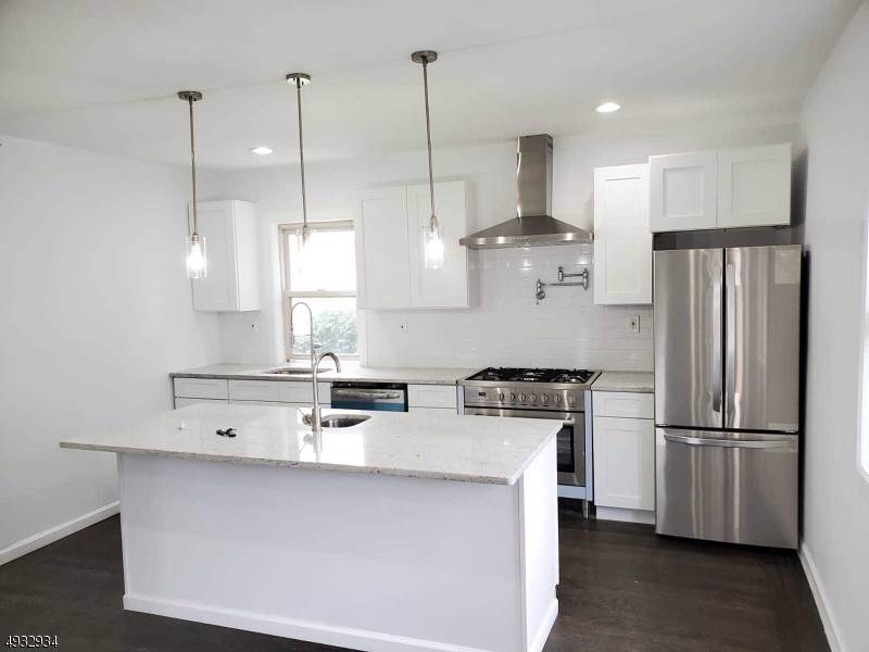 10 Melwex St - Photo 1