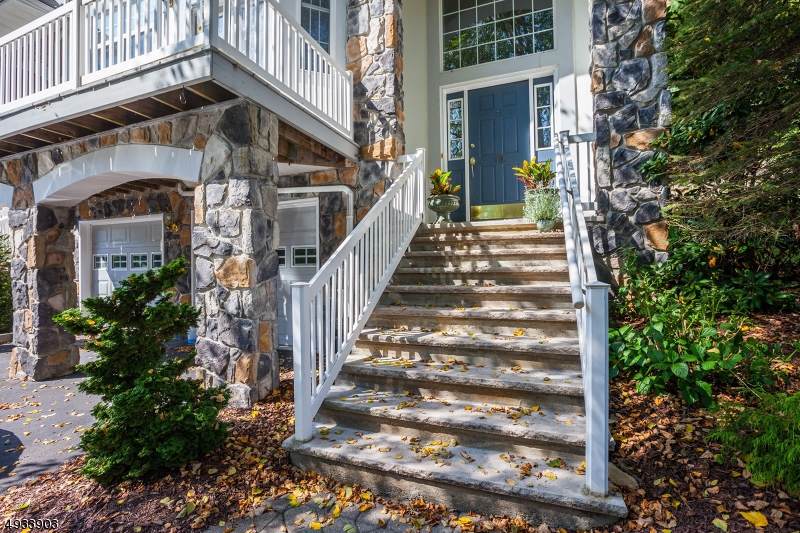 19 Waters Edge - Photo 1